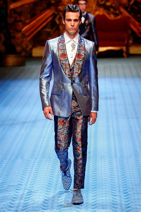 dolce gabbana survet|dolce gabbana mens.